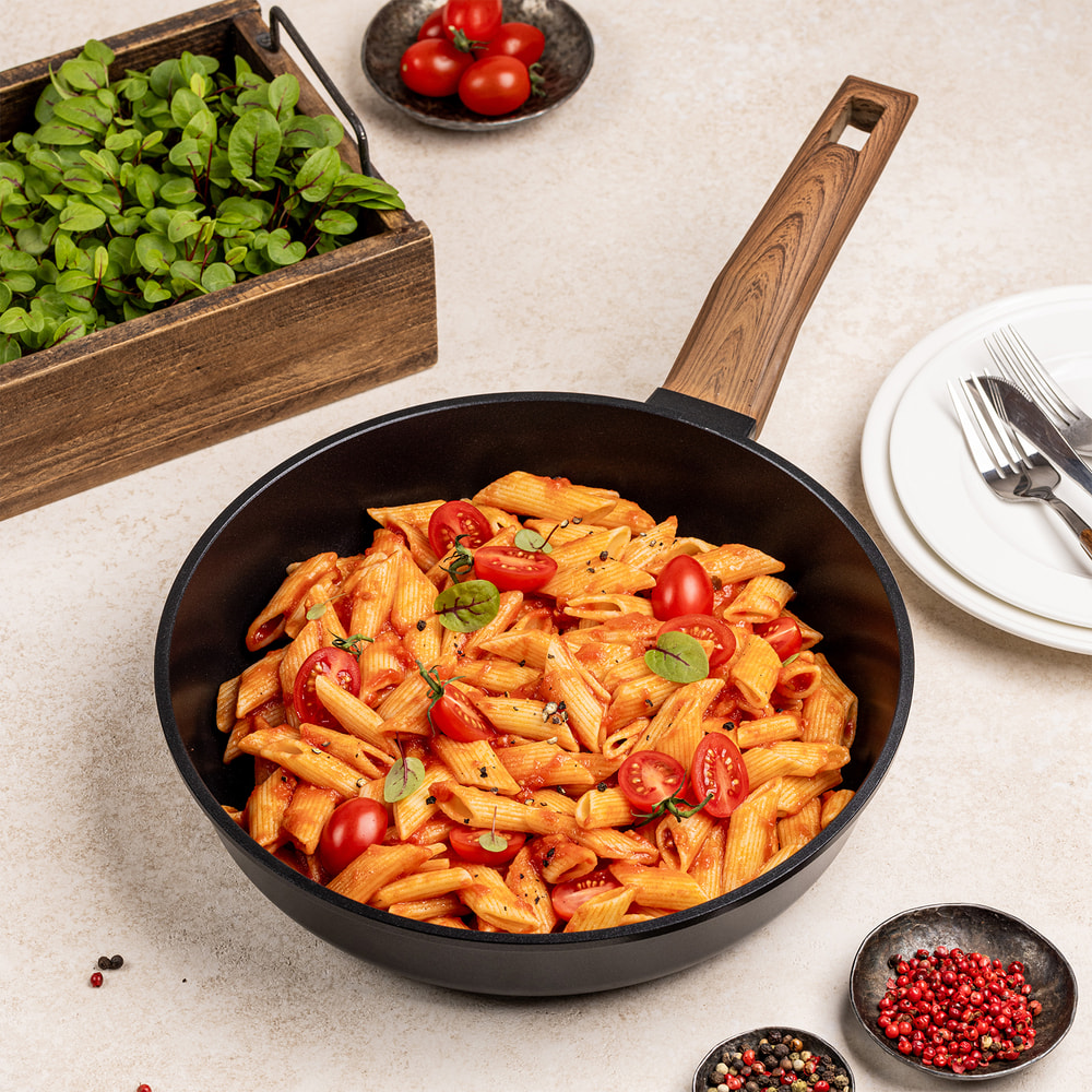 Сковорода MAUNFELD ALVA MF28LV01FP из литого алюминия, 28 см