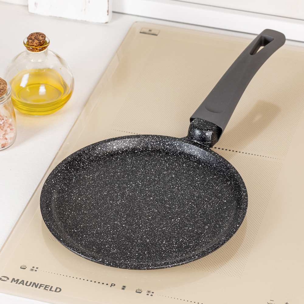 Сковорода блинная MAUNFELD GRETA MF22GRTT01PP из литого алюминия, 22 см